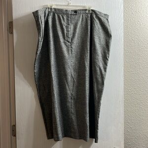 Kathy Lee Women's Black and White Trouser Skirt Size 26W